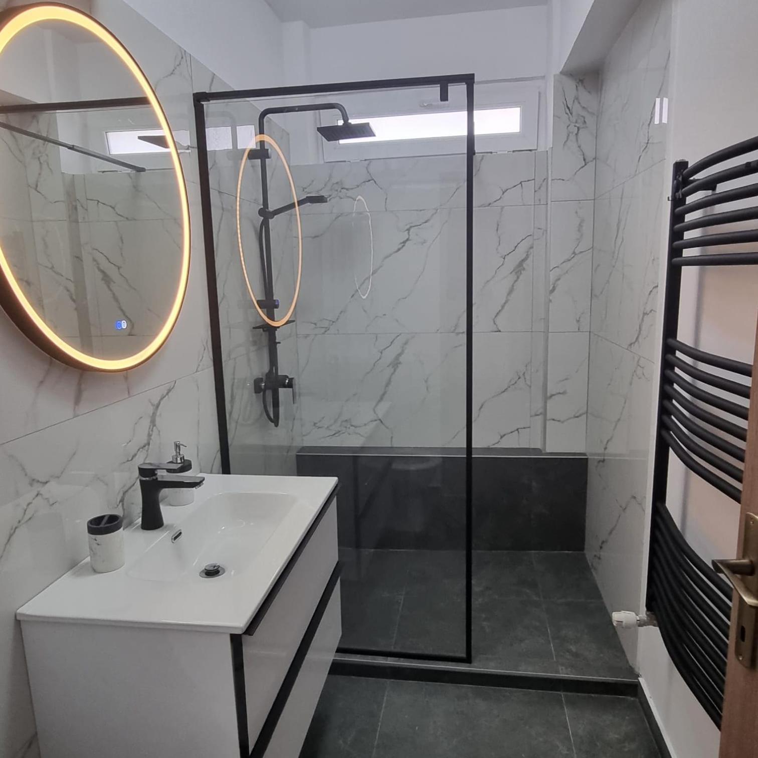 Central View Apartment 데바 외부 사진